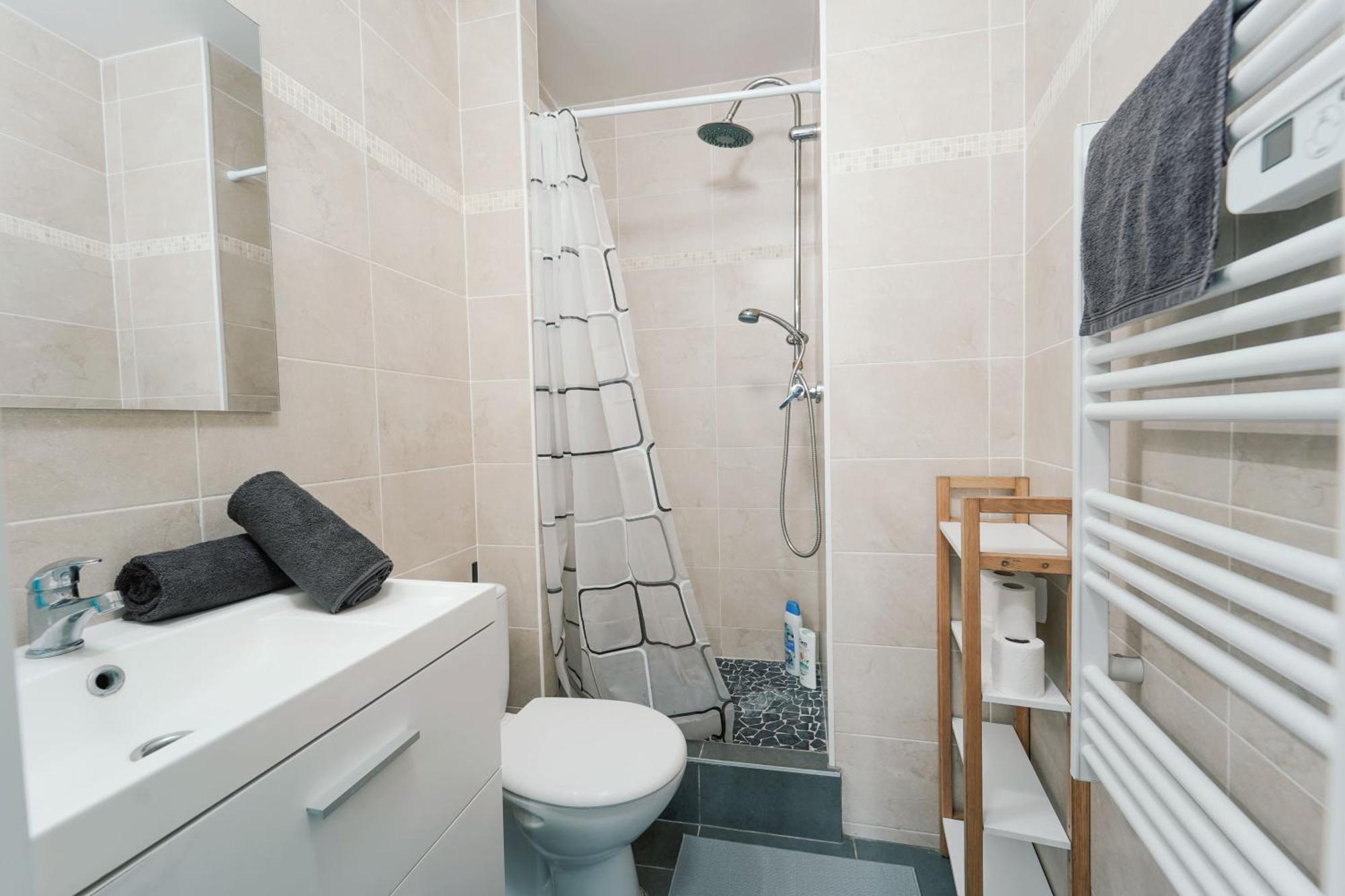 Confort & Style Pres De Cdg Vaudherland Екстер'єр фото